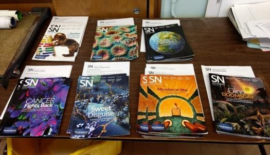SENS包括教育员指南与SN杂志一起去。