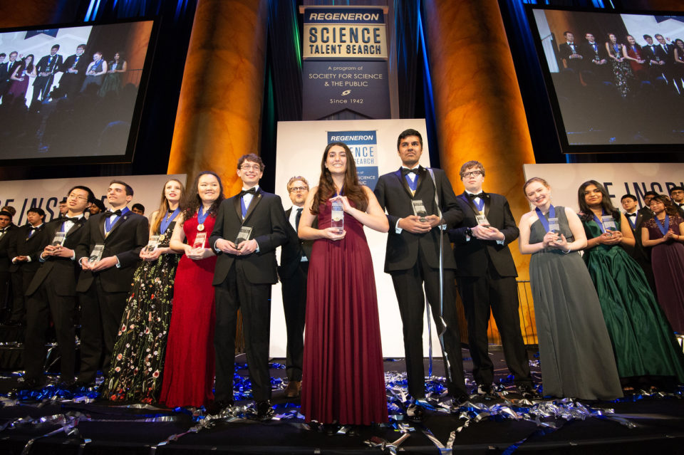 Regeneron Science人才搜索2019年的前10名获奖者。